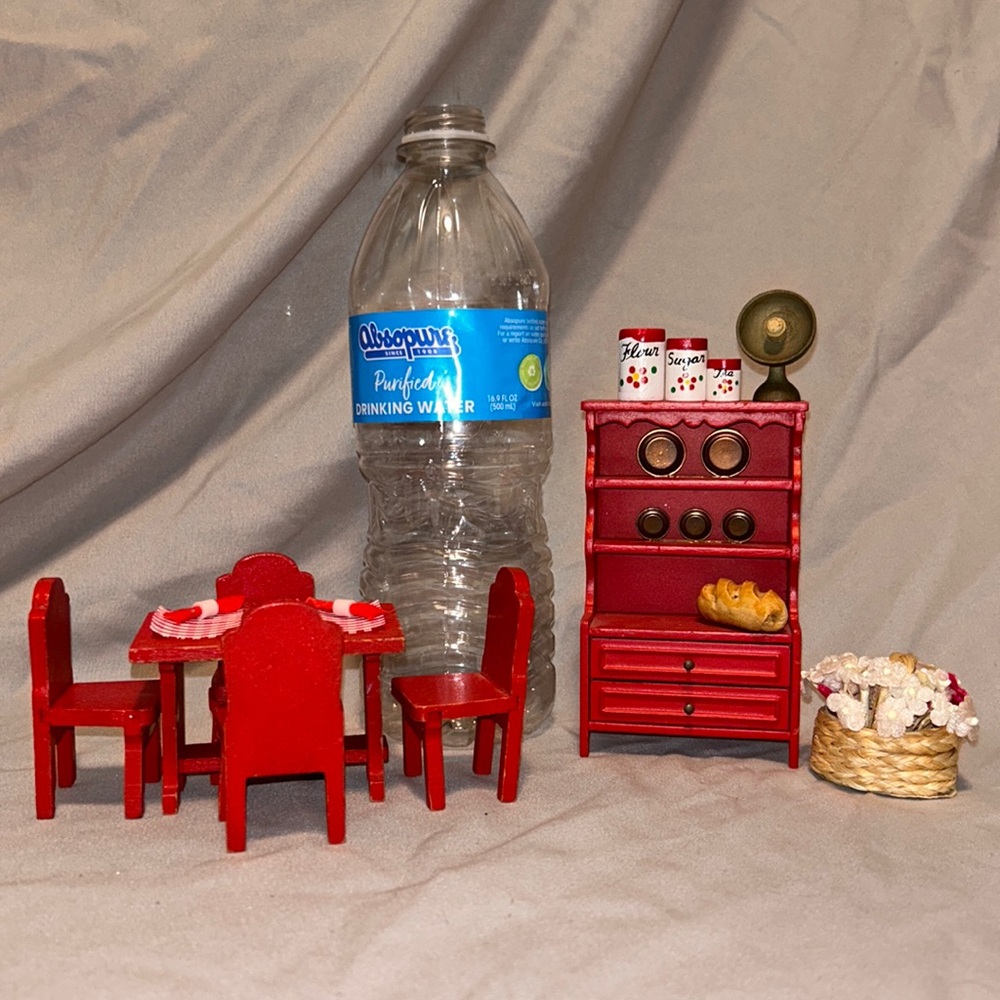 Vintage Dollhouse Dinning/Kitchen Set